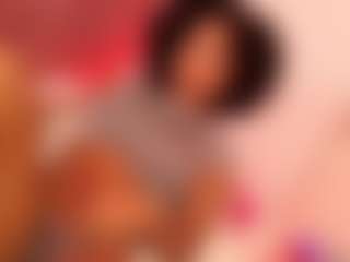 Live cam show with Cinshar - Ebony Amateur on Uber Horny