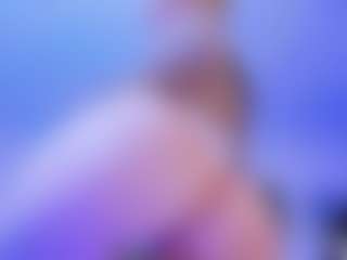 Live cam show with S i m o n e - Indian on Hubzter Live | united states