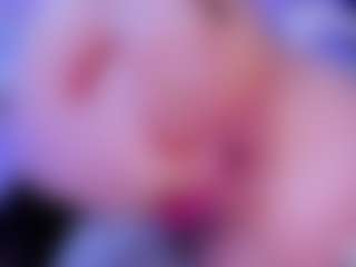 Live cam show with S i m o n e - Candy on parknlotfishbdy