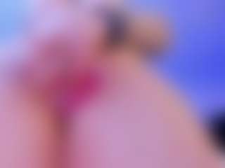 Live cam show with S i m o n e - BBW on testsause.com