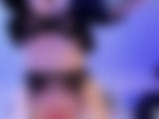 S i m o n e's Live Sex Cam Show