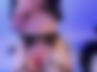 S i m o n e's Live Sex Cam Show