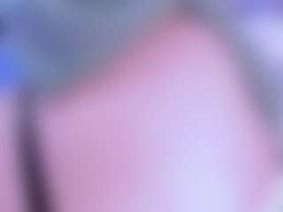 Live cam show with S i m o n e - Foot Fetish on Uber Horny