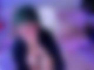 S i m o n e's Live Sex Cam Show