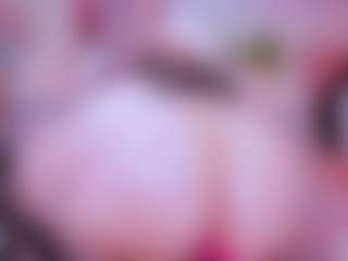 S i m o n e's Live Sex Cam Show