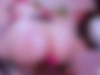 S i m o n e's Live Sex Cam Show