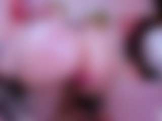S i m o n e's Live Sex Cam Show