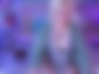 Live cam show with S i m o n e - New Asian on TottyGirls