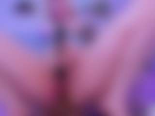 S i m o n e's Live Sex Cam Show