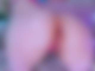 S i m o n e's Live Sex Cam Show