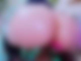 S i m o n e's Live Sex Cam Show