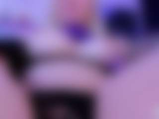 Live cam show with S i m o n e - Anal Latina on Camsoda | colombia