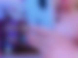 Live cam show with S i m o n e - Latina on Camsoda | colombia