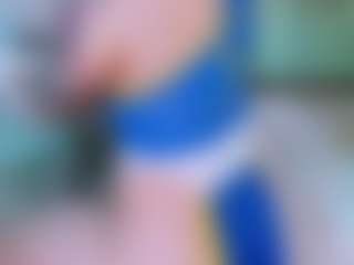 Live cam show with S i m o n e - Pornstar Big Tits on Camsoda