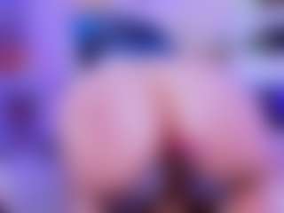 S i m o n e's Live Sex Cam Show