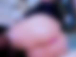 Live cam show with S i m o n e - Spy Curvy on Cam Slut