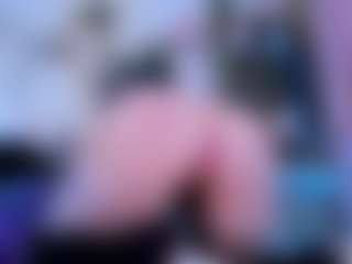 S i m o n e's Live Sex Cam Show