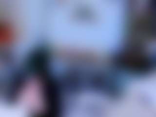 Live cam show with S i m o n e - Deepthroat on Camsoda