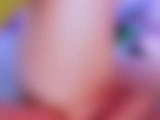 Live cam show with S i m o n e - Lovense on SxyPornLive