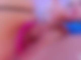 S i m o n e's Live Sex Cam Show