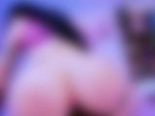 S i m o n e's Live Sex Cam Show