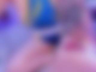 S i m o n e's Live Sex Cam Show