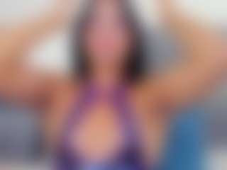 Live cam show with susan-jane - Athletic Public on Camming Site