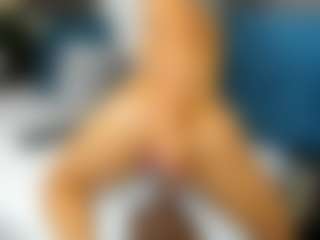 susan-jane's Live Sex Cam Show