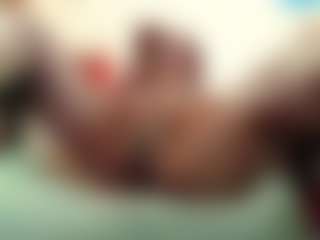 Live cam show with esmeralda_77 - Public on TeamSkeetLive