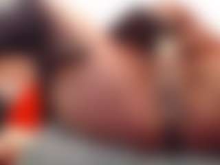 Live cam show with esmeralda_77 - Hairy Pussy MILF on Gym Cam Girls