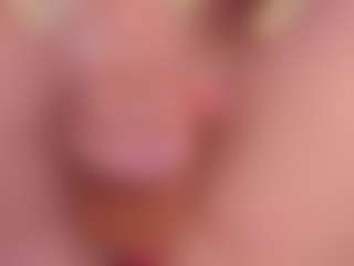 Lahian's Live Sex Cam Show