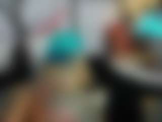 Live cam show with Scarlett - Big Tits on parknlotfishbdy