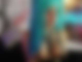 Live cam show with Scarlett - Drinking on SquirtSoMuch