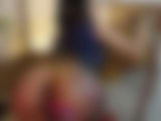 Live cam show with Scarlett - Striptease on galaxygirlnitro.com