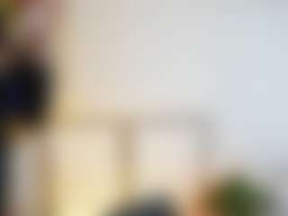 Live cam show with Scarlett - Bedroom on luckytryst.com