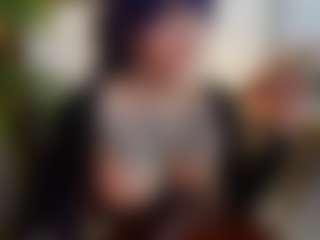 Live cam show with Scarlett - Strip on instabang