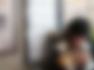 Live cam show with Scarlett - Fingering on TastyBlacksLive