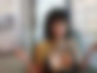 Live cam show with Scarlett - Blowjob on AdultVida.com