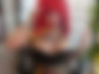 Live cam show with Scarlett - Striptease on sexylive.show