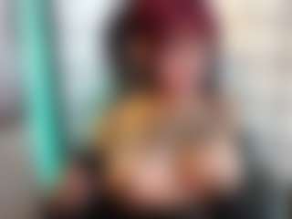 Live cam show with Scarlett - BBW on Dolls Live