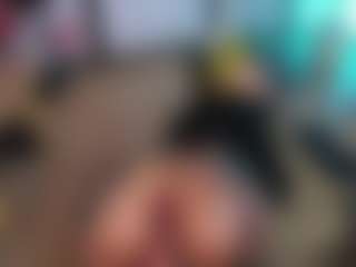 Scarlett's Live Sex Cam Show