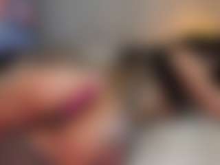 Live cam show with Scarlett - Fingering on Dare Cams
