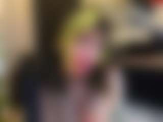 Live cam show with Sara - Twerk on livesuperchat.net