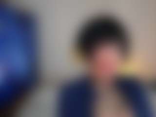 Live cam show with Sara - Oil on studioflirtlive.com