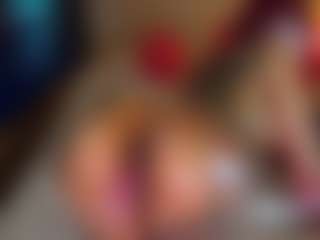 Live cam show with Sara - Blowjob Lovense on Hubzter Live