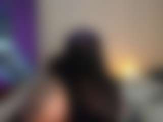 Live cam show with Sara - Nipple Piercings on Camsoda