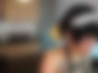 Live cam show with Sara - Bedroom on crypto-cams