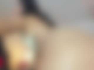 Live cam show with keimiricci - Ebony on CamwithHer | colombia