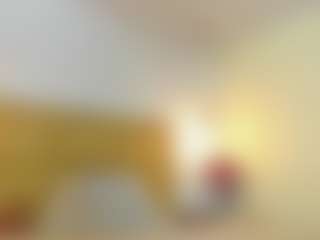 Live cam show with keimiricci - Fingering on madthumbs