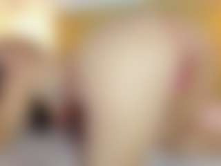 Live cam show with keimiricci - Ebony Teen (18+) on Mixed Magazine Live